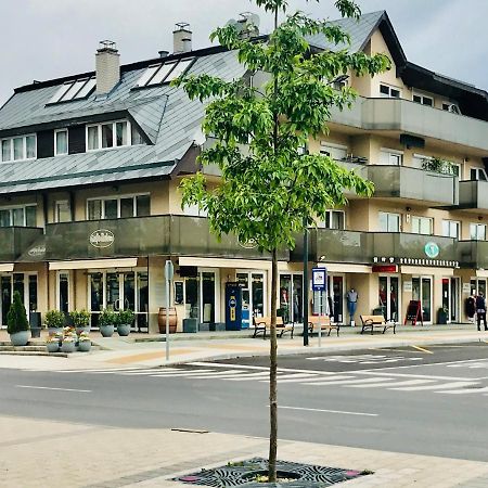 Cafe Relax Apartments Hévíz 외부 사진
