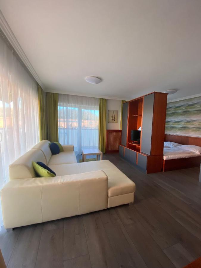 Cafe Relax Apartments Hévíz 외부 사진