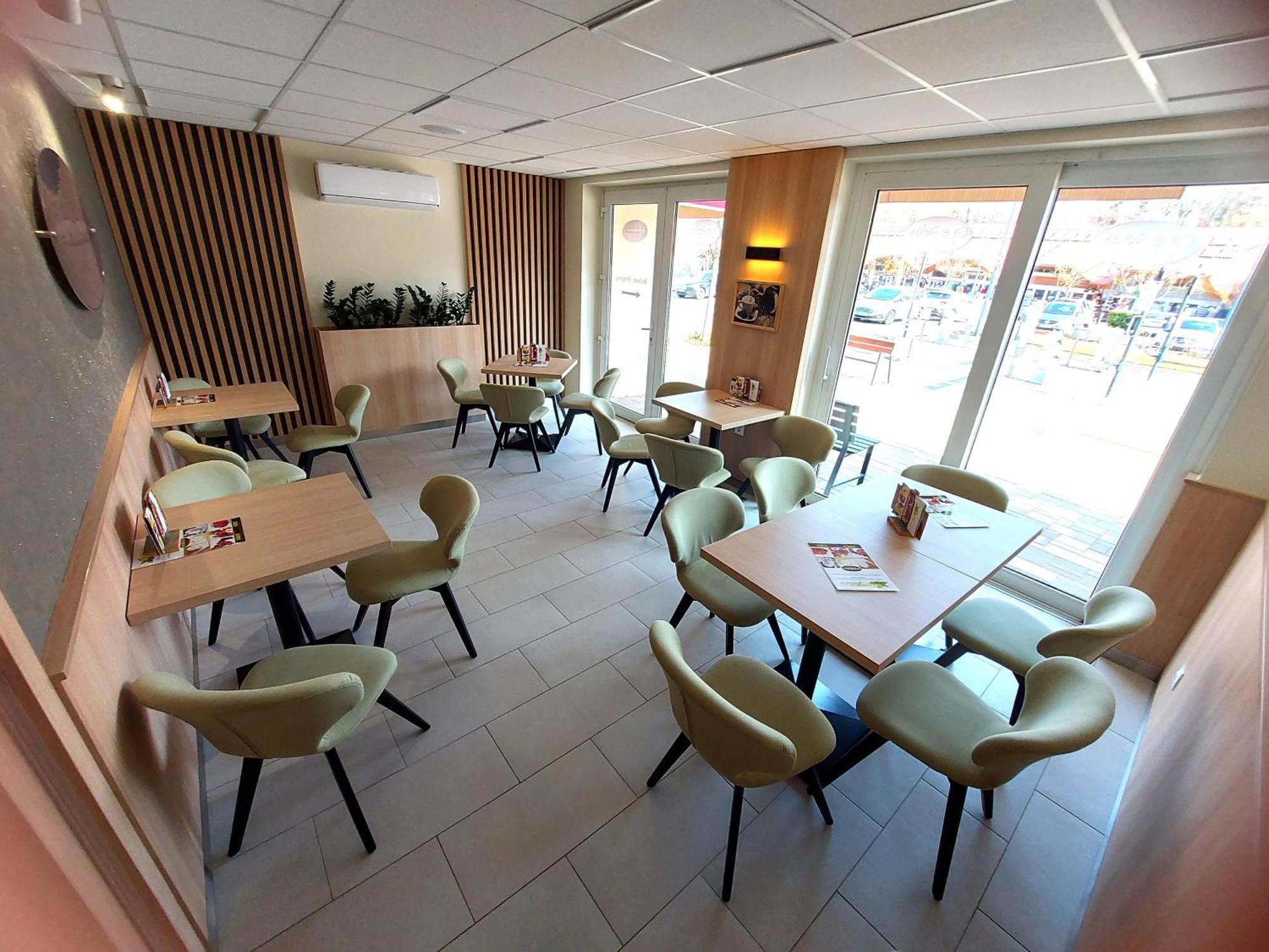 Cafe Relax Apartments Hévíz 외부 사진