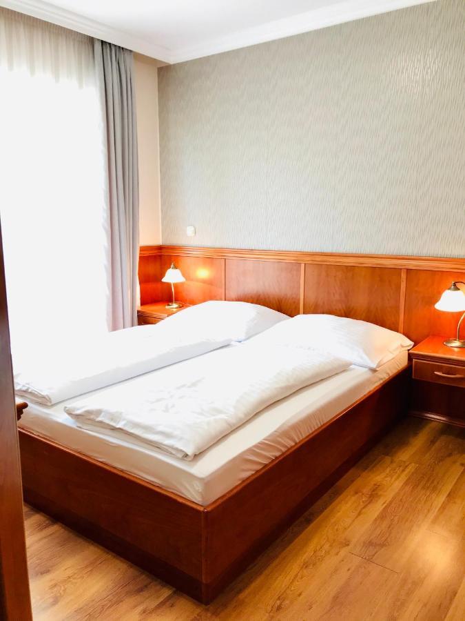 Cafe Relax Apartments Hévíz 외부 사진