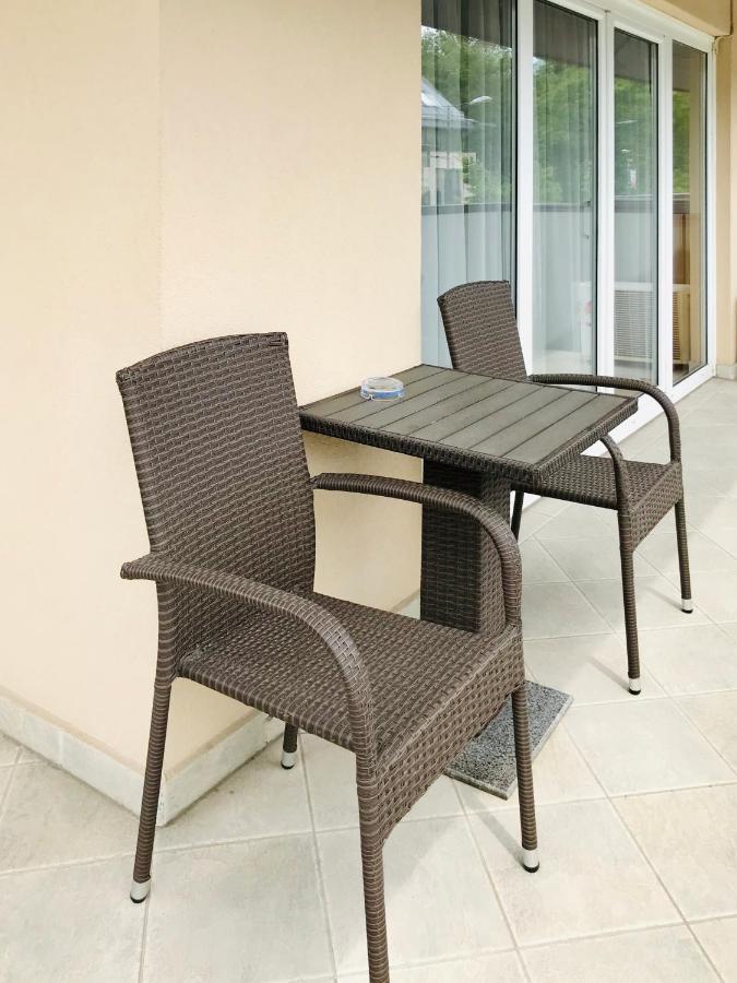 Cafe Relax Apartments Hévíz 외부 사진